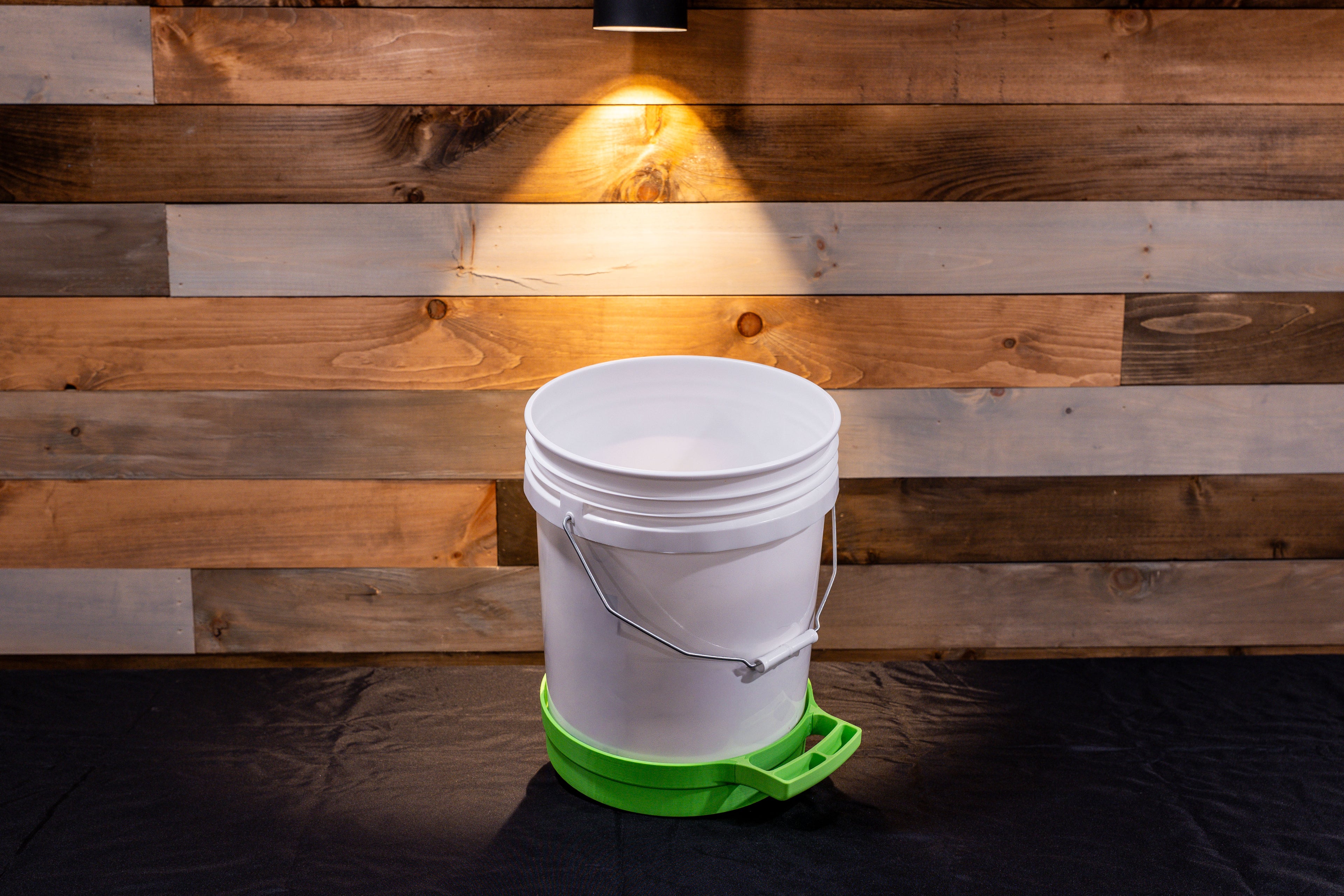 S.L.A.P Handle™ – 5 Gallon Bucket Handle for Easy, Pain-Free Pouring