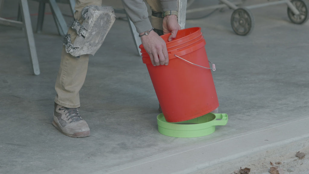 S.L.A.P Handle™ – 5 Gallon Bucket Handle for Easy, Pain-Free Pouring